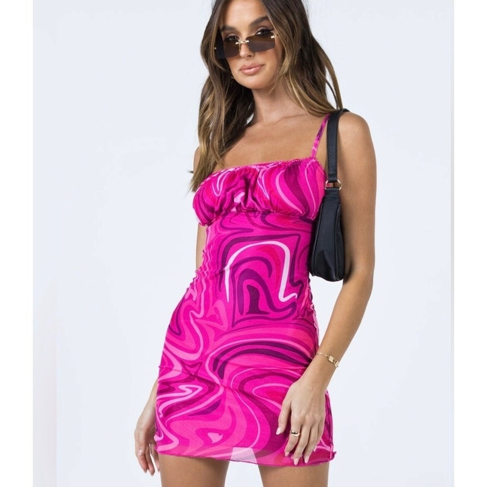 Princess Polly ROSEY MINI DRESS PINK US 8‎ Y2K Camo Skater